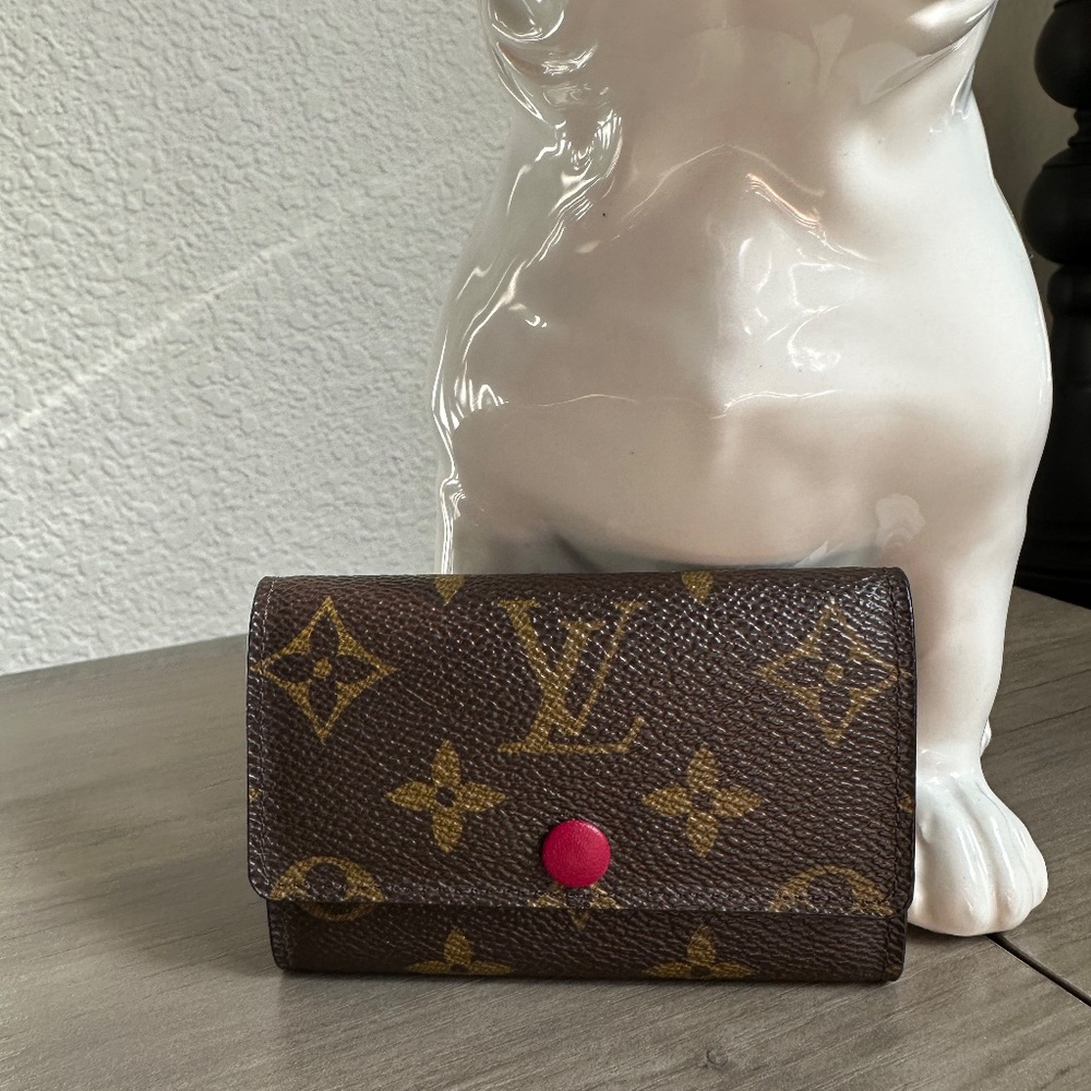Louis Vuitton Monogram 6 Key Holder Fuchsia